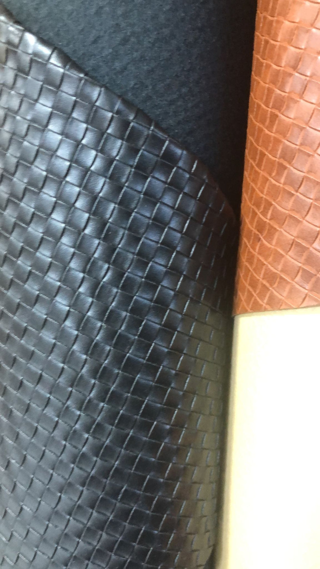 Cuir synthétique de première qualité par rouleau de 15 m